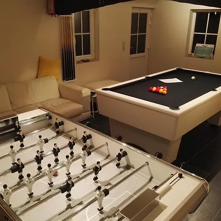 Spacious With Games, Cleaning Included Holiday home Ellezelles